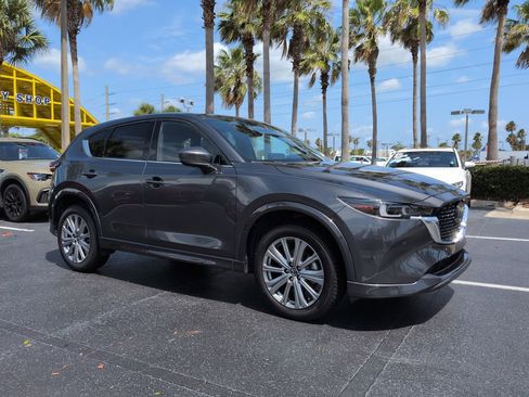 Used 2023 MAZDA CX-5 Signature AWD/4WD image 2
