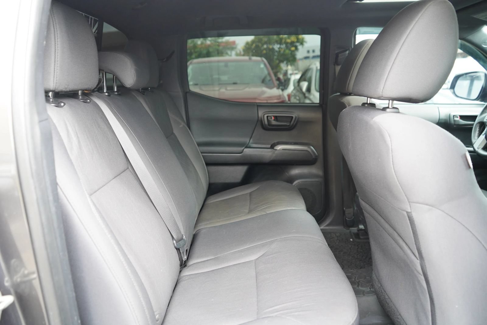 Used 2017 Toyota Tacoma TRD Sport RWD image 20