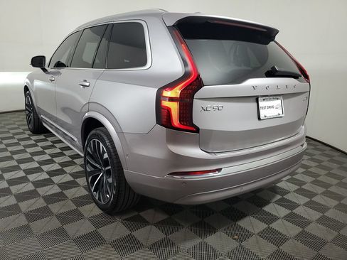 Used 2026 Volvo XC90 B6 Plus w/ Protection Package Premier AWD/4WD image 4
