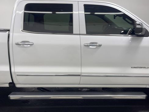 Used 2018 GMC Sierra 1500 Denali AWD/4WD image 20