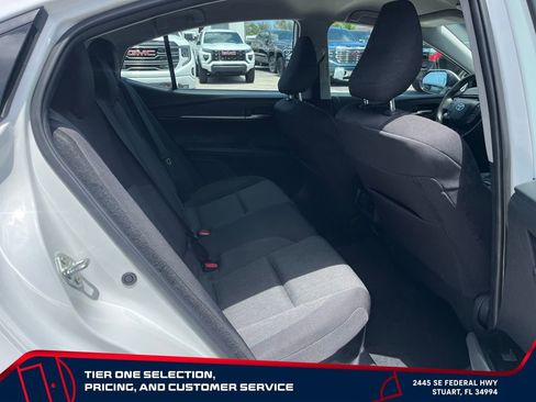 Used 2025 Toyota Camry LE FWD image 17