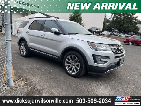 Used 2017 Ford Explorer Limited FWD image 1