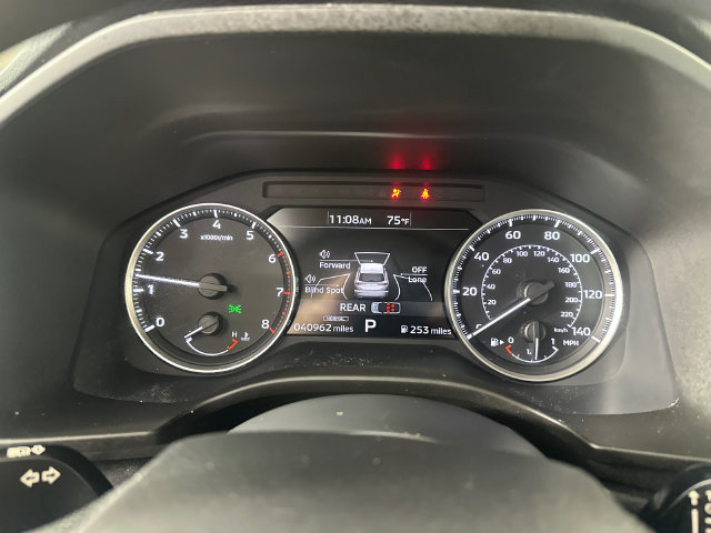 Used 2023 Mitsubishi Outlander ES AWD/4WD image 8