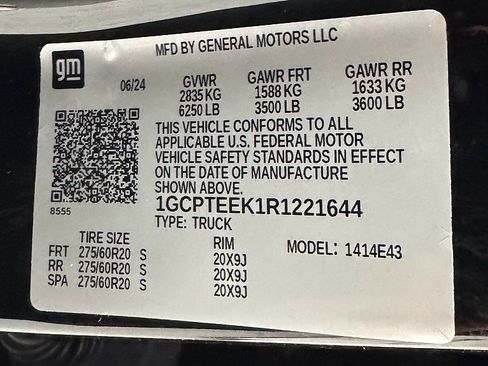 Used 2024 Chevrolet Colorado Trail Boss w/ Technology Package image 27