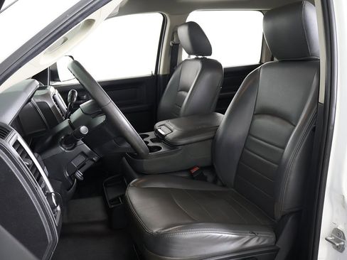 Used 2018 RAM 2500 Tradesman image 25