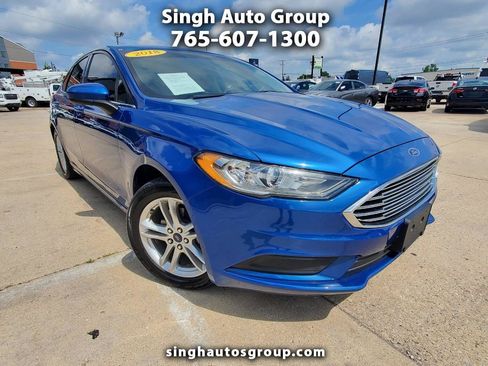 Used 2018 Ford Fusion SE FWD image 1