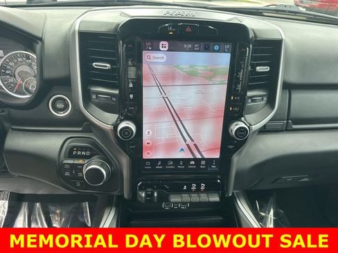 Used 2025 RAM 1500 Big Horn AWD/4WD image 25