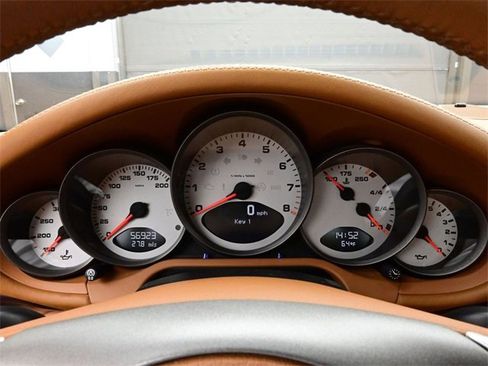 Used 2008 Porsche 911 Carrera 4S image 10