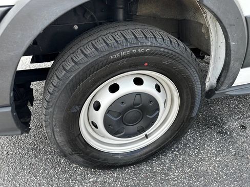 Used 2023 Ford Transit 250 Medium Roof image 20