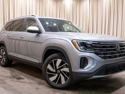 New 2026 Volkswagen Atlas SEL AWD/4WD image 2