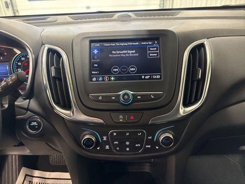 Used 2024 Chevrolet Equinox LT image 12