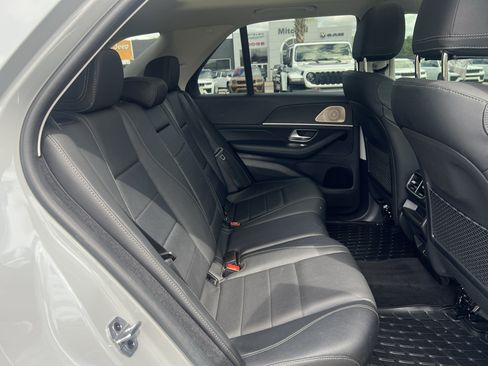Used 2024 Mercedes-Benz GLE 450 4MATIC image 15