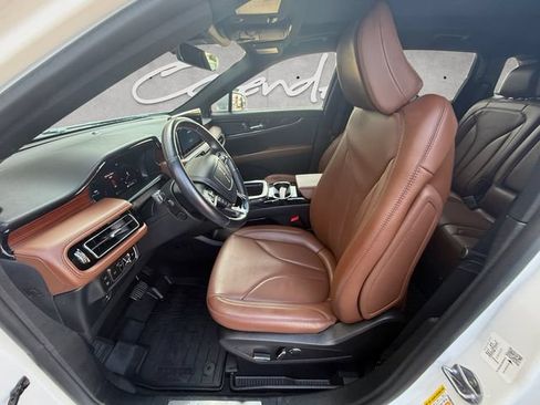 Used 2023 Lincoln Nautilus Reserve FWD image 19