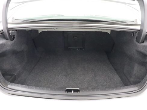 Used 2022 Volvo S60 B5 Momentum w/ Premium Package AWD/4WD image 35