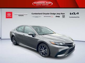 Used 2023 Toyota Camry SE video 1