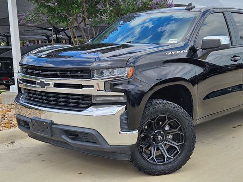 Used 2020 Chevrolet Silverado 1500 LT w/ Trailering Package AWD/4WD image 6