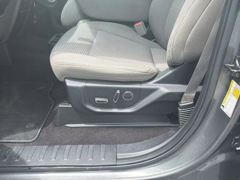 Used 2018 Ford F150 XLT w/ Equipment Group 302A Luxury AWD/4WD image 28