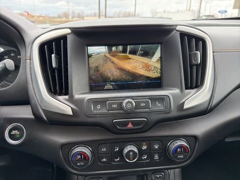 Used 2019 GMC Terrain SLE w/ Driver Convenience Package image 21