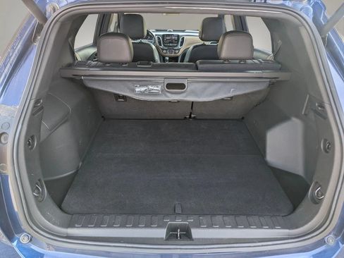 Used 2022 Chevrolet Equinox Premier AWD/4WD image 23
