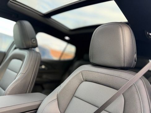 New 2026 Chevrolet Equinox EV LT image 15