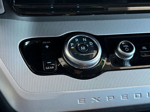 Certified 2025 Ford Expedition Max Active RWD image 22