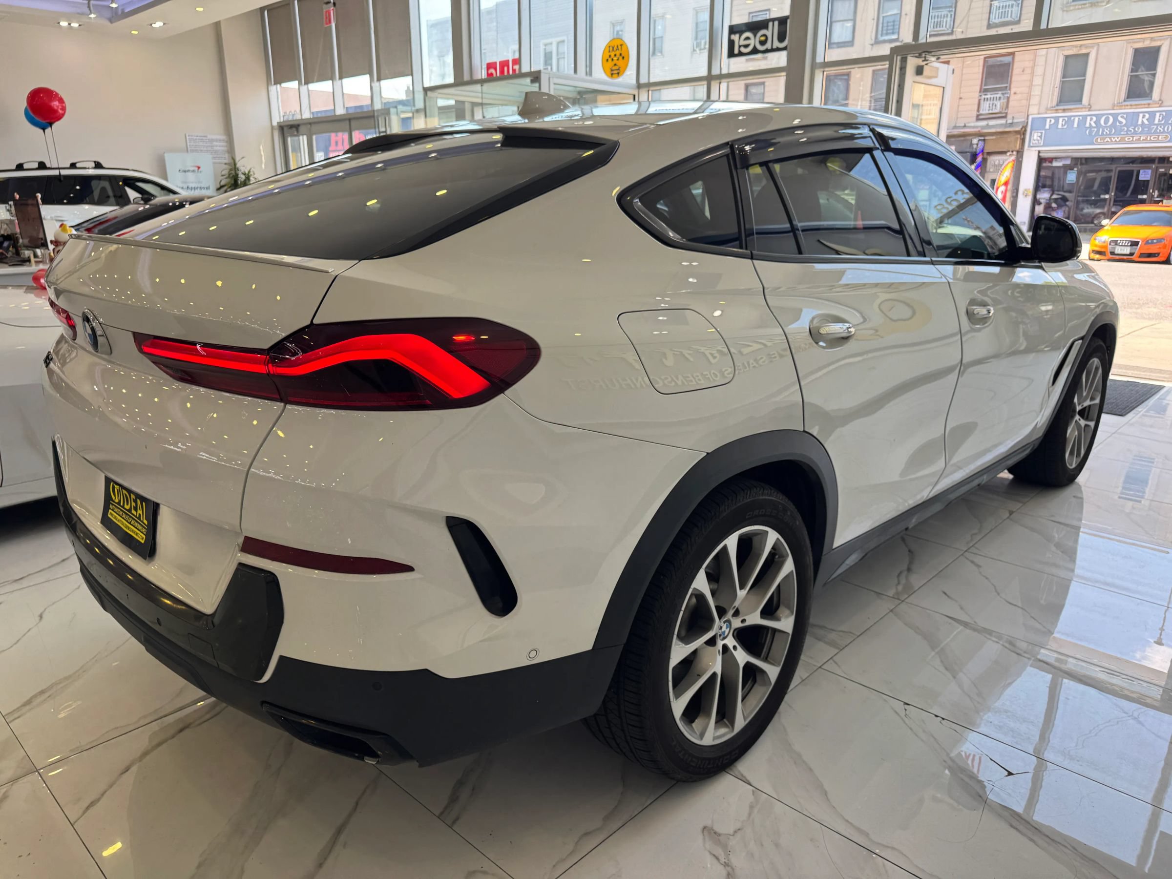 Used 2020 BMW X6 xDrive40i w/ Premium Package AWD/4WD image 7