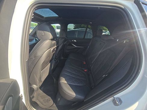 Used 2026 BMW X5 xDrive40i w/ M Sport Package AWD/4WD image 16