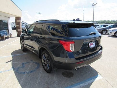 Used 2024 Ford Explorer XLT w/ Equipment Group 202A AWD/4WD image 7