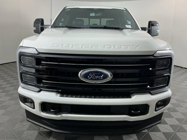 Used 2025 Ford F350 Platinum w/ FX4 Off-Road Package AWD/4WD image 2