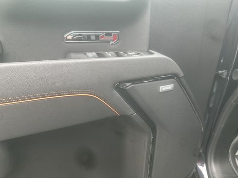New 2026 GMC Sierra 1500 AT4 w/ AT4 Premium Package image 14