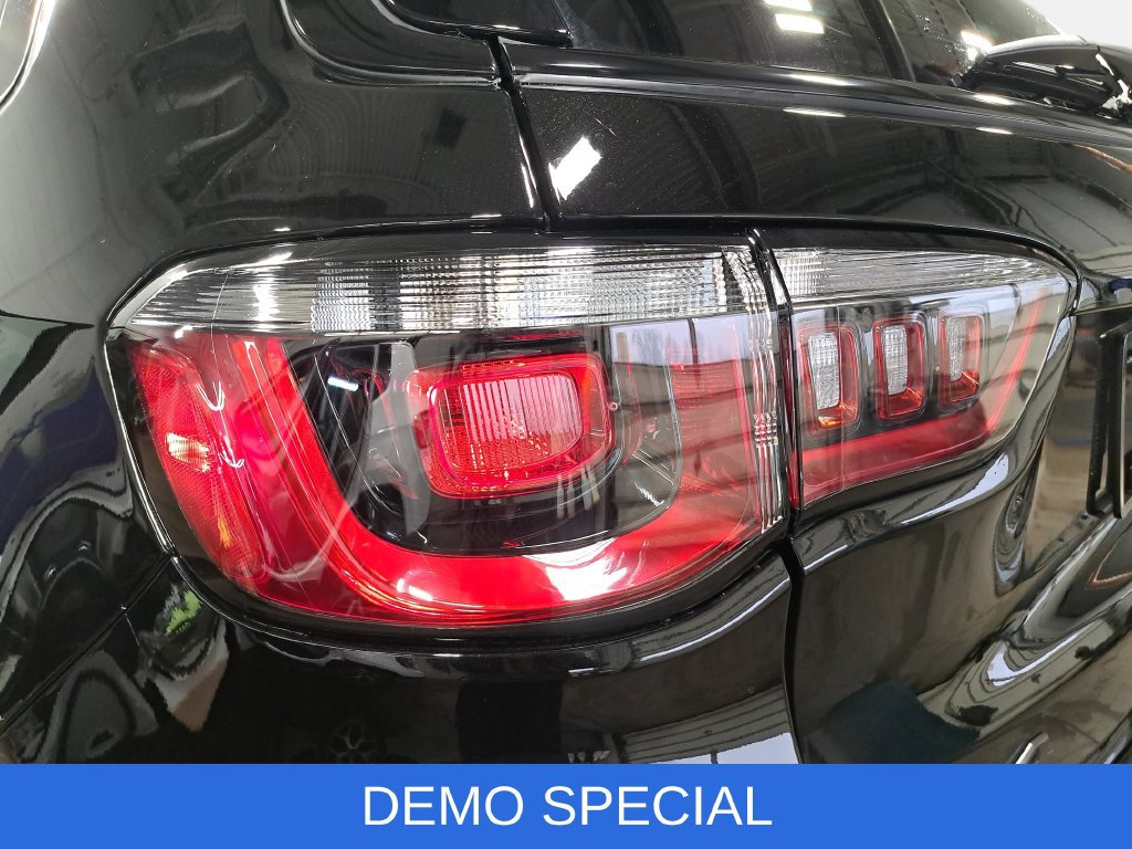 New 2026 Jeep Compass Latitude AWD/4WD image 34