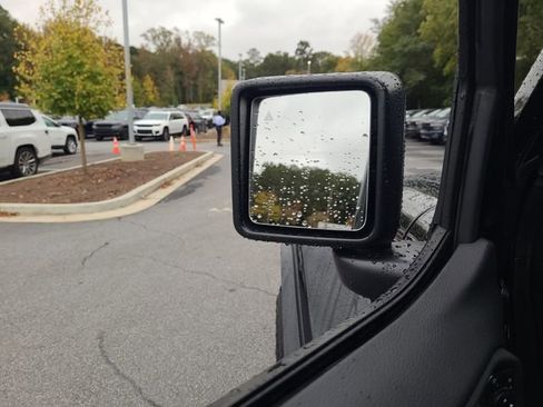 New 2025 Jeep Wrangler Unlimited Rubicon image 28