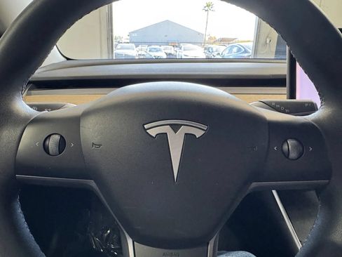 Used 2018 Tesla Model 3 Long Range AWD/4WD image 22
