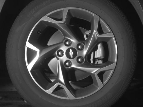 Used 2025 Chevrolet Trax LT w/ LT Convenience Package FWD image 13