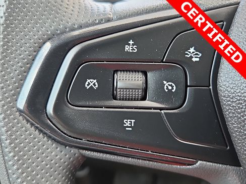 Used 2025 Chevrolet Trax LS image 22