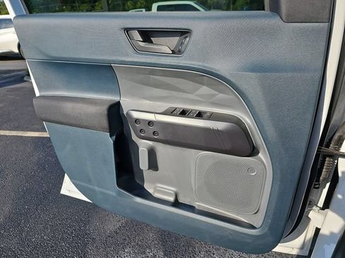 Used 2024 Ford Maverick XL FWD image 31