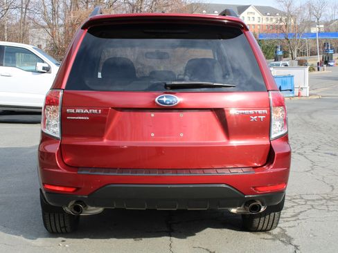 Used 2010 Subaru Forester 2.5XT Premium image 5