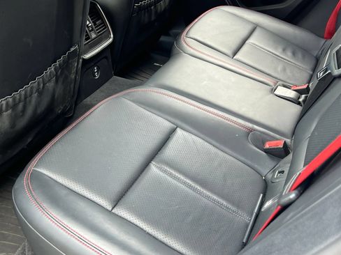 Certified 2024 Porsche Macan GTS AWD/4WD image 21