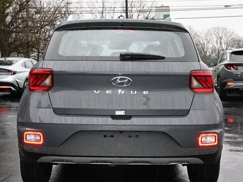New 2026 Hyundai Venue SEL image 6