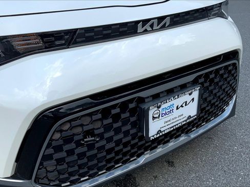 Used 2023 Kia Soul EX FWD image 32