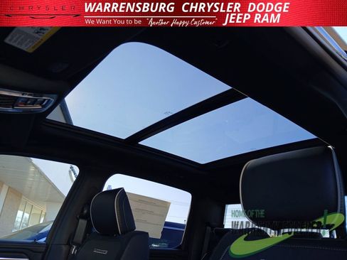 New 2026 RAM 1500 Laramie AWD/4WD image 30