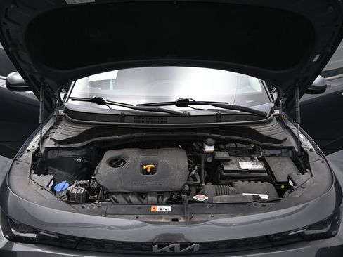 Used 2023 Kia Soul LX w/ Option Group 015 FWD image 23