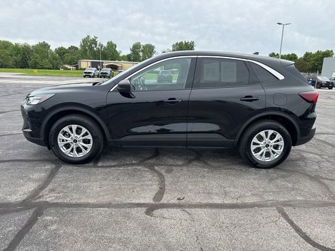 Used 2024 Ford Escape Active AWD/4WD image 5