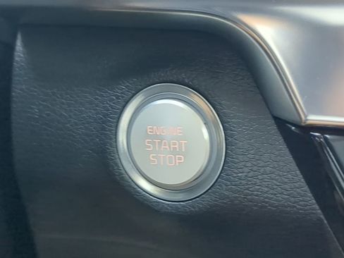 Used 2022 Kia Telluride SX w/ SX Prestige Package image 32