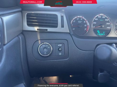 Used 2009 Chevrolet Impala SS w/ Convenience Package image 10