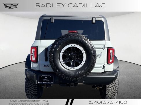 Used 2023 Ford Bronco Badlands w/ Sasquatch Package image 18