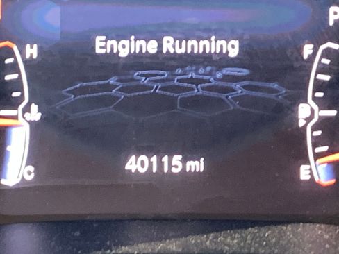 Used 2025 Jeep Compass Limited image 9