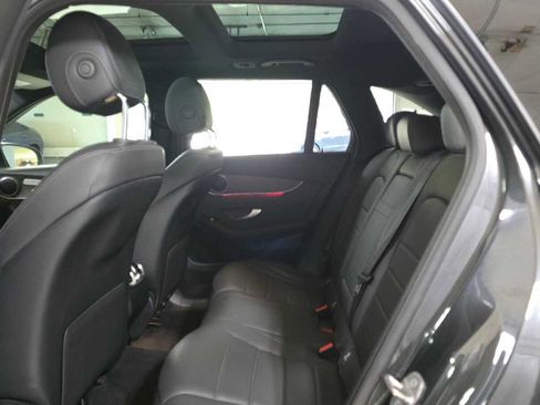 Used 2020 Mercedes-Benz GLC 300 4MATIC image 16