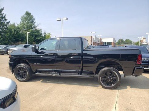 New 2026 RAM 2500 Big Horn AWD/4WD image 3