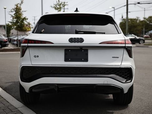 New 2026 Audi Q3 quattro 2.0T AWD/4WD image 10